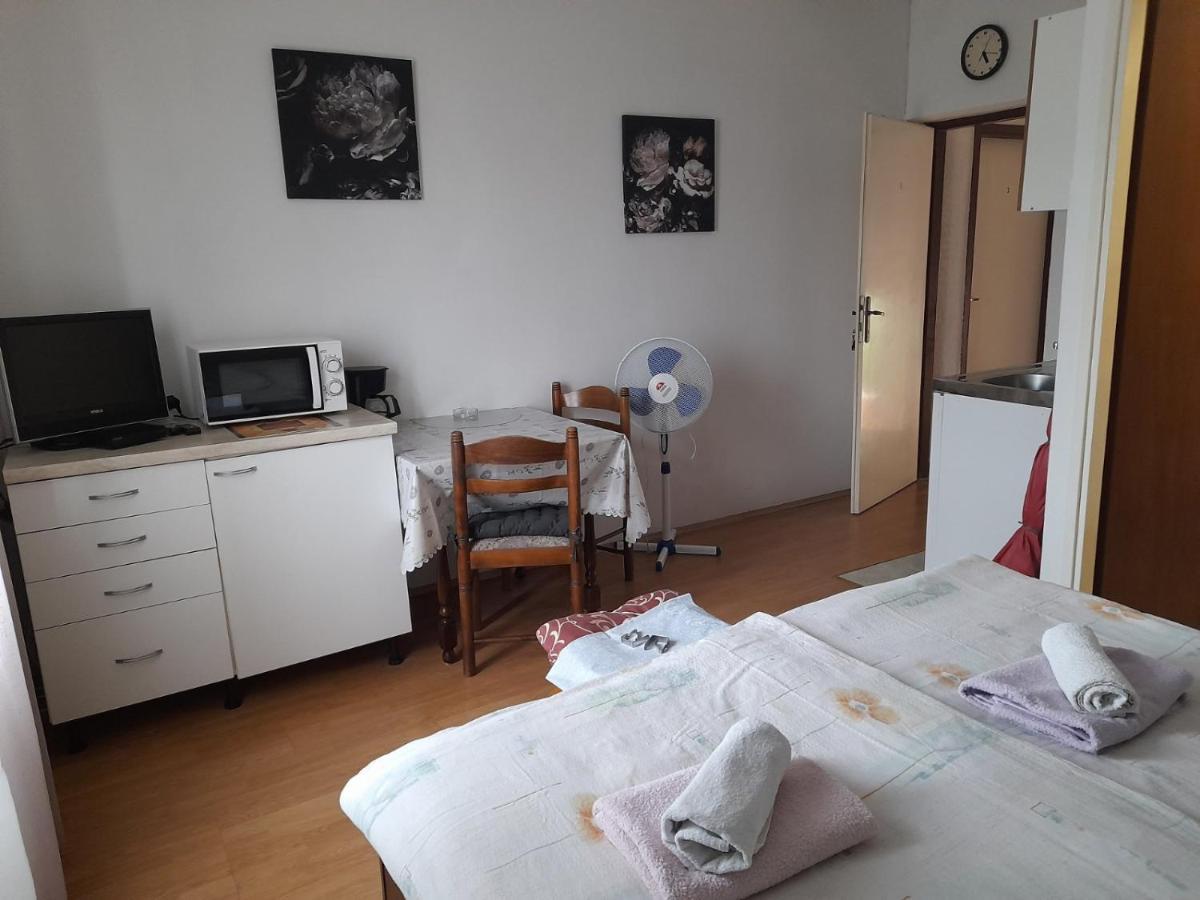 Apartment Tariba Supetarska Draga Εξωτερικό φωτογραφία